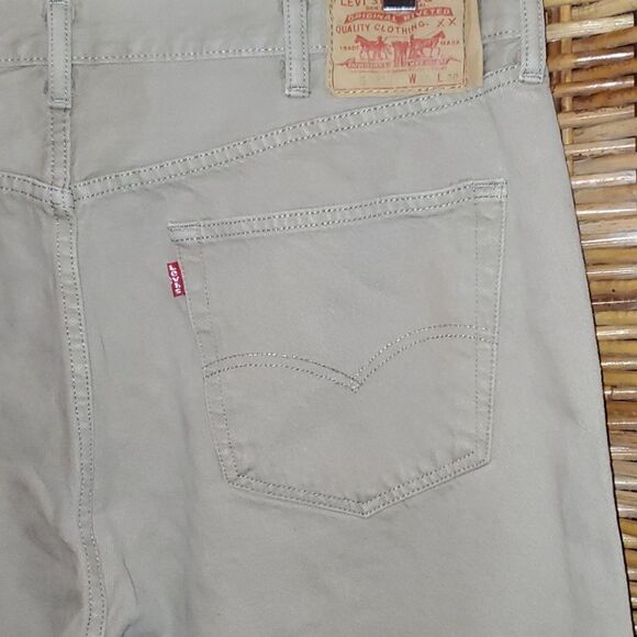 Levi's 501 Button Fly Jeans 40 x 30 Straight Fit - Picture 6 of 8